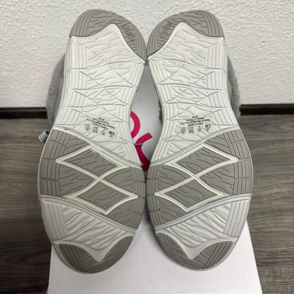 Ryka Water-Repellent Lace-Up Cozy Ankle Boots - Avid - Picture 4 of 6